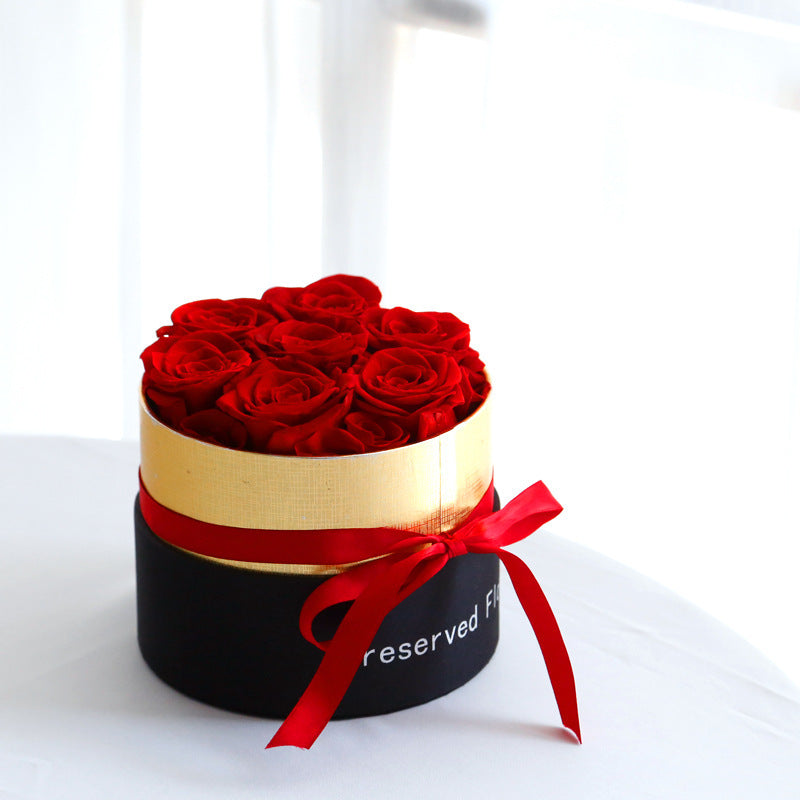 Forever Blooms: Preserved Eternal Rose Gift Box – Lasting Romance for Valentine’s Day